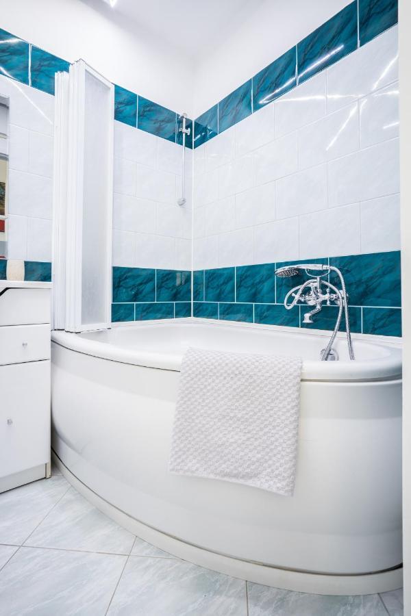 Sloneczny I Cichy Apartament Przy Starym Miescie Warsawa Bagian luar foto